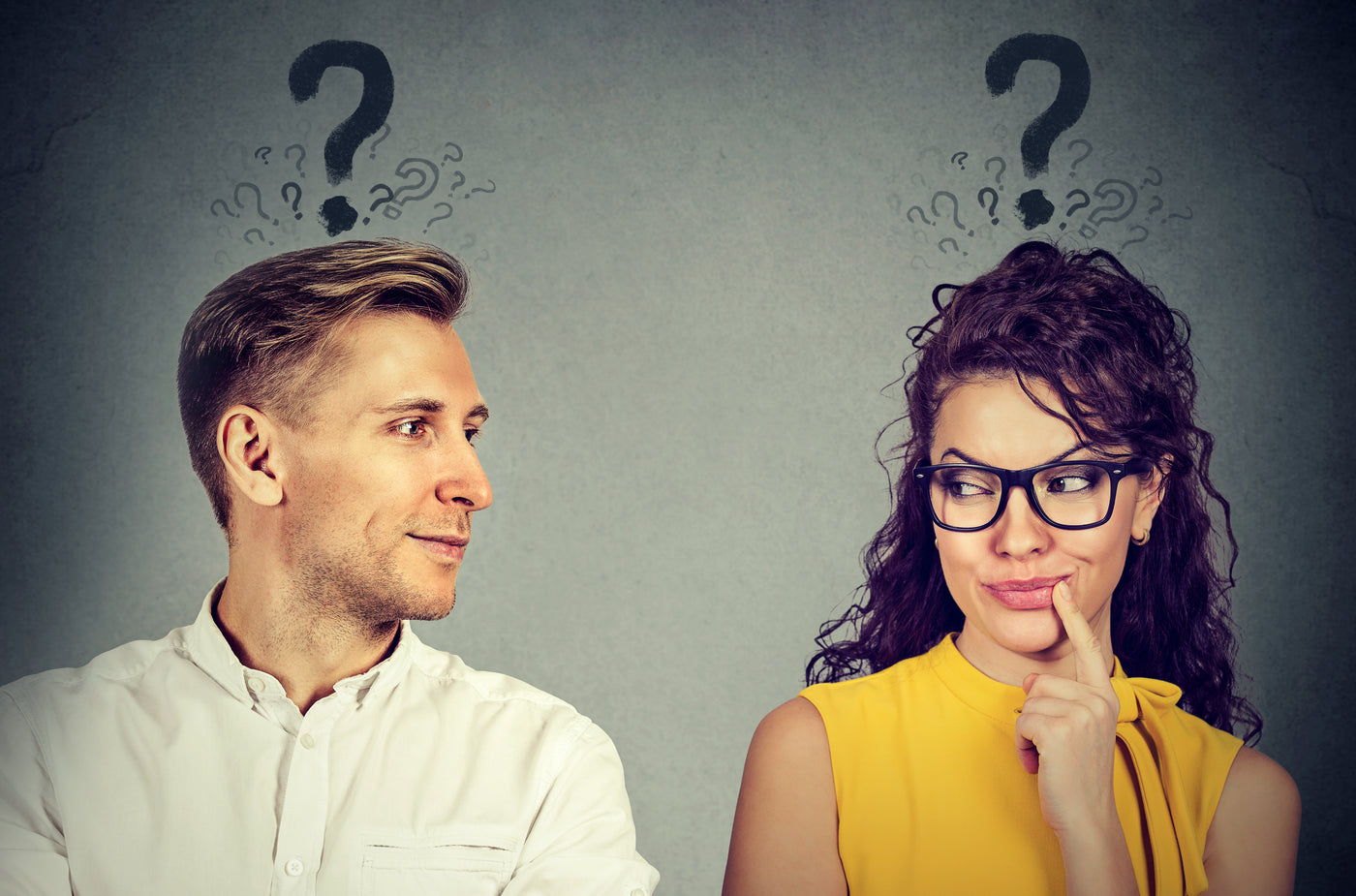 Couple with question marks 